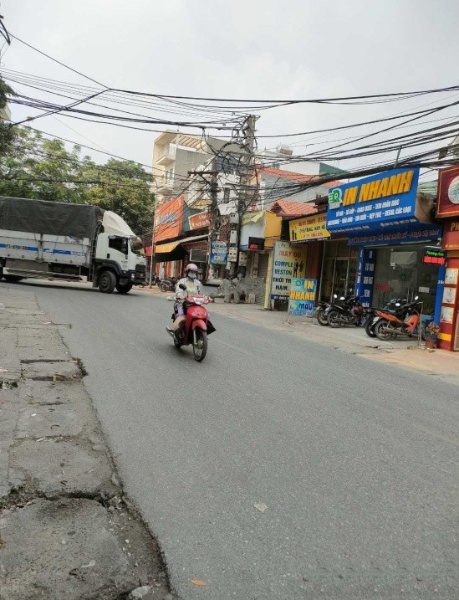 Bán nhà 3 tầng mặt đường 72 kinh doanh thuận lợi tại La Phù, Hoài Đức, Hà Nội